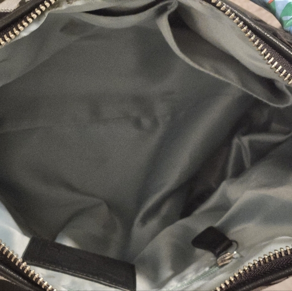 Coach Signature Shoulderbag Purse - Picture 14 of 17